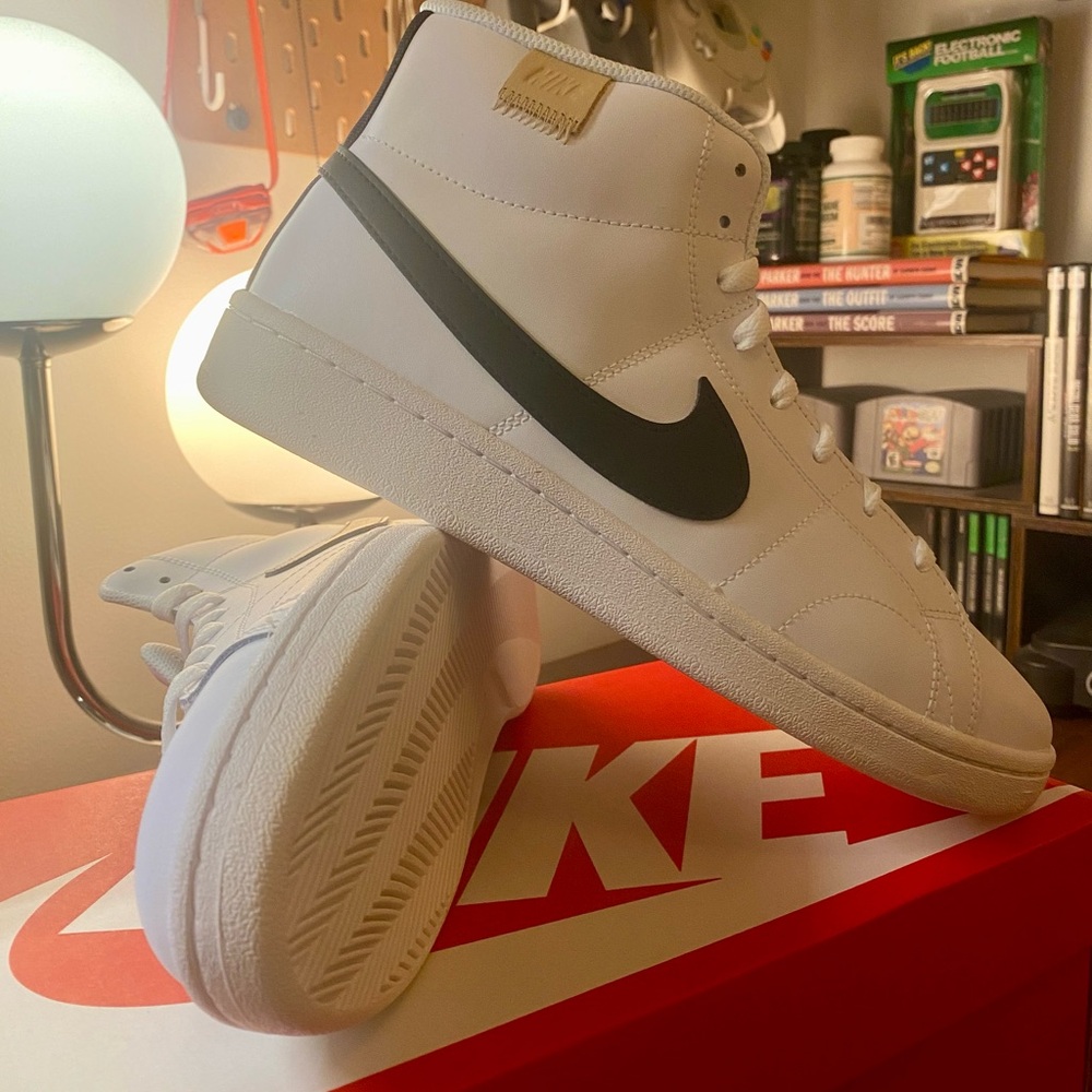 Nike Court Royale 2 Mid sneakers